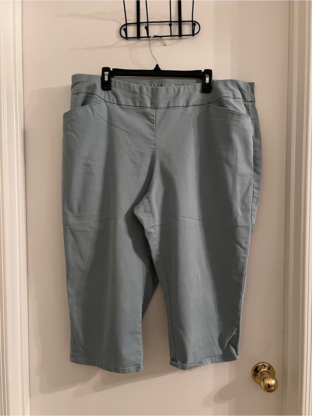 Croft & Barrow Effortless Stretch Capri 20W Light Blue Pull On Pants Plus Size